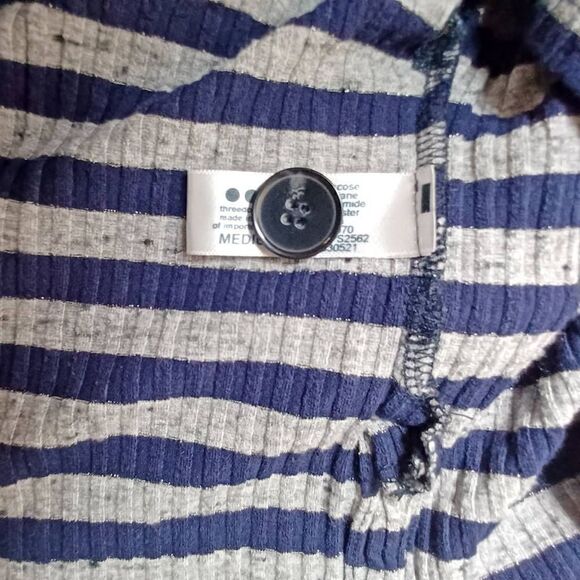 Three dots long sleeve blouse Size M - Picture 5 of 7